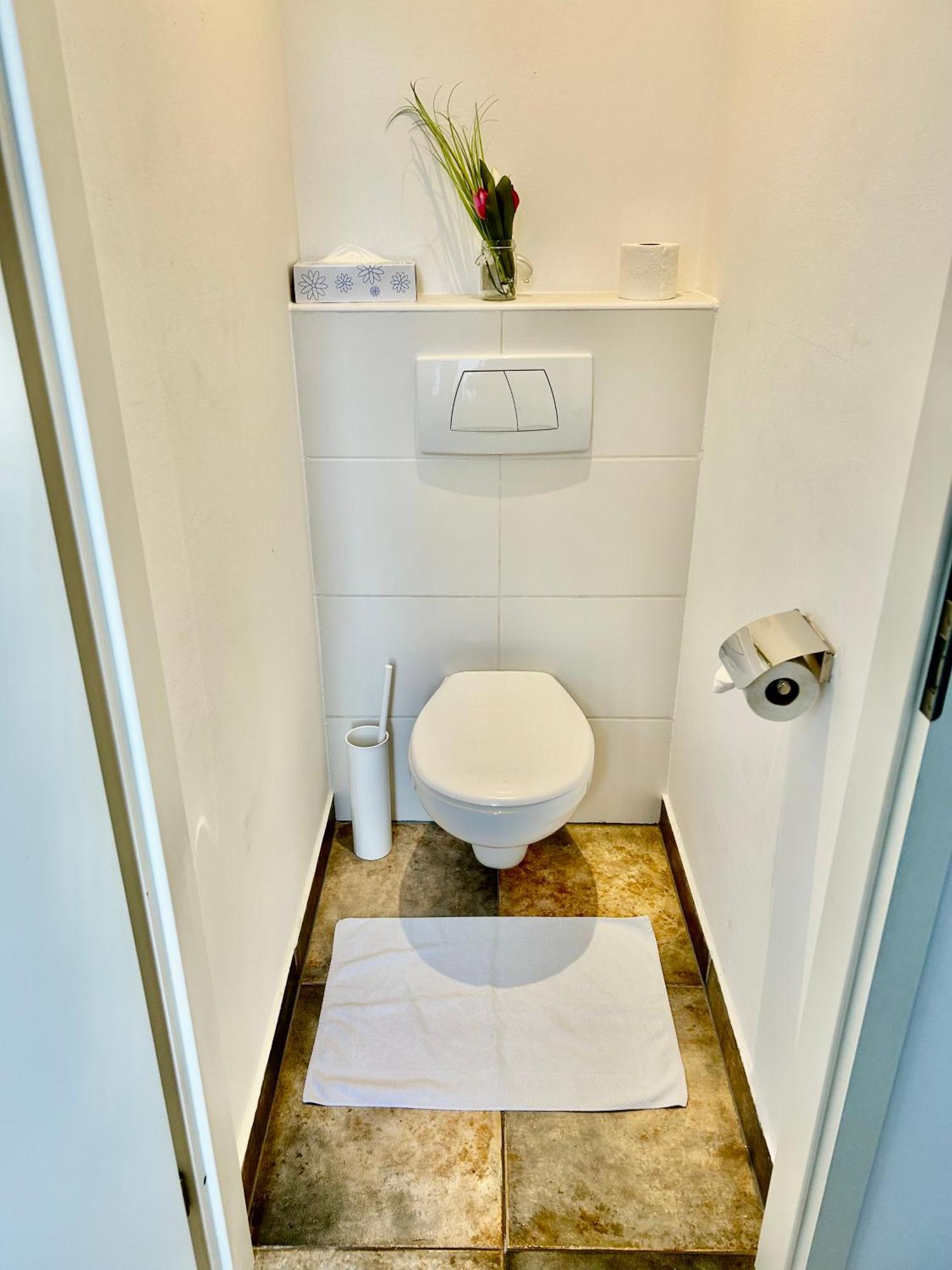 Schoene, Helle Wohnung In Stadtnaehe Wien Exterior foto